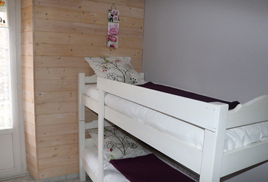 chambre-enfants-gite-maison-hotes-BonAbriJura_550